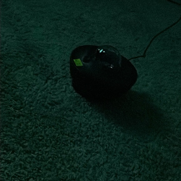 Led projector and Bluetooth speaker - Picture 1 of 1